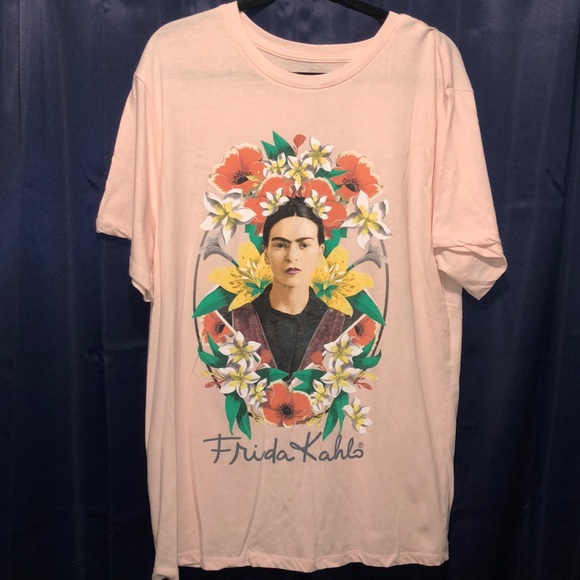 Frida Kahlo Tops - Frida Kahlo t-shirt